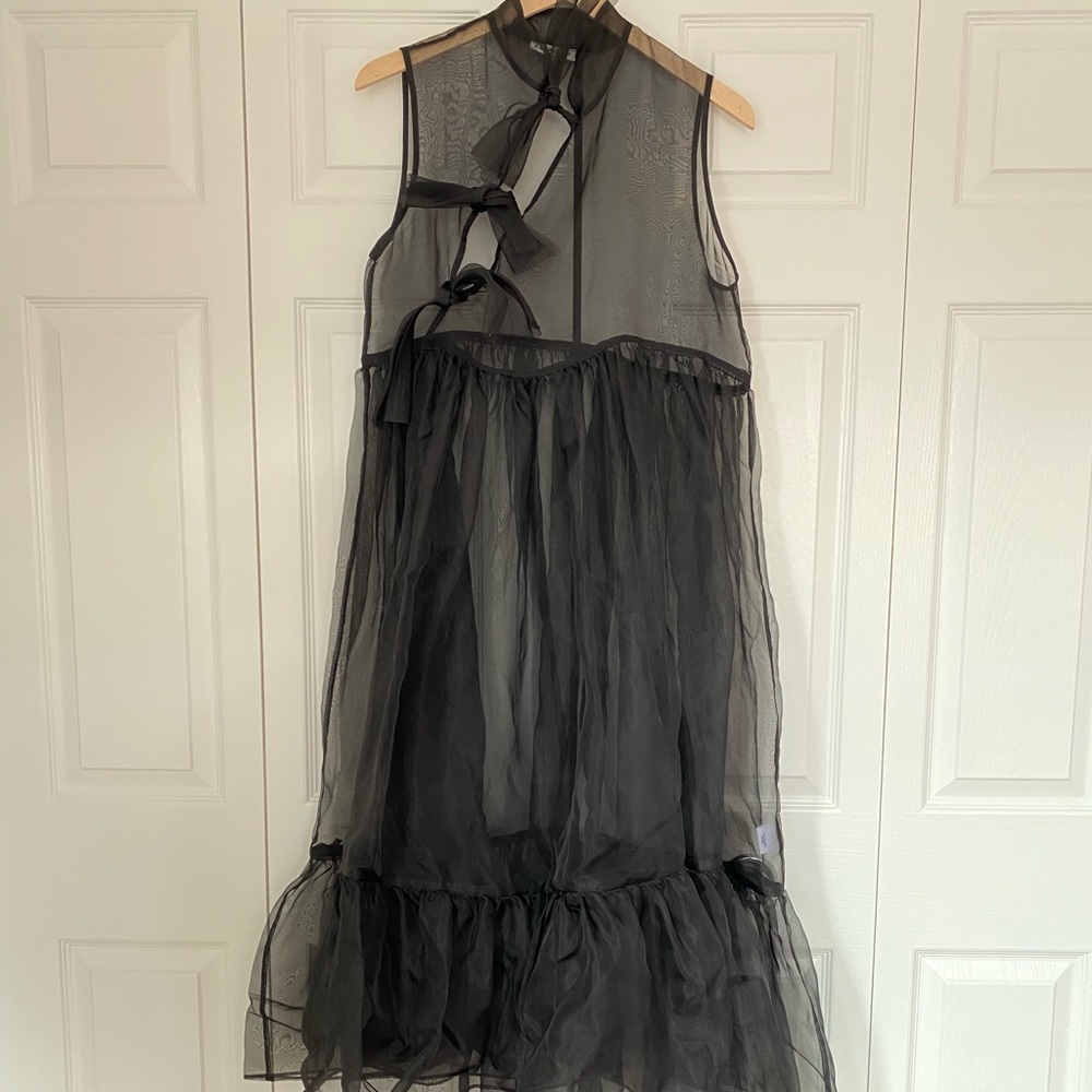 Kamperett Mae Silk Organza Dress in Black, size Large